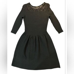 Jessica Simpson Elegant Black Ribbed Dress, size XS, EUC
